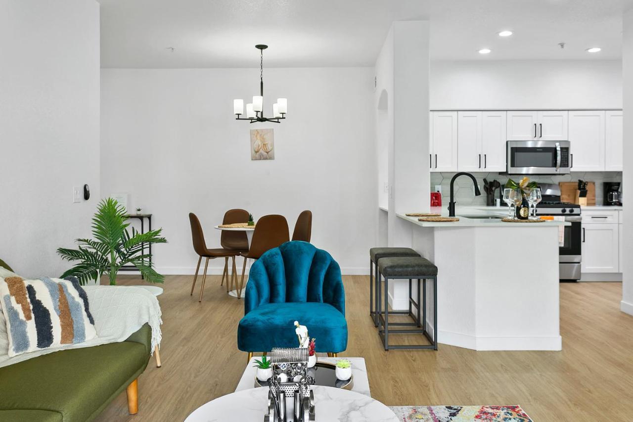 Cozysuites Glendale By The Stadium With Pool 03 Екстер'єр фото