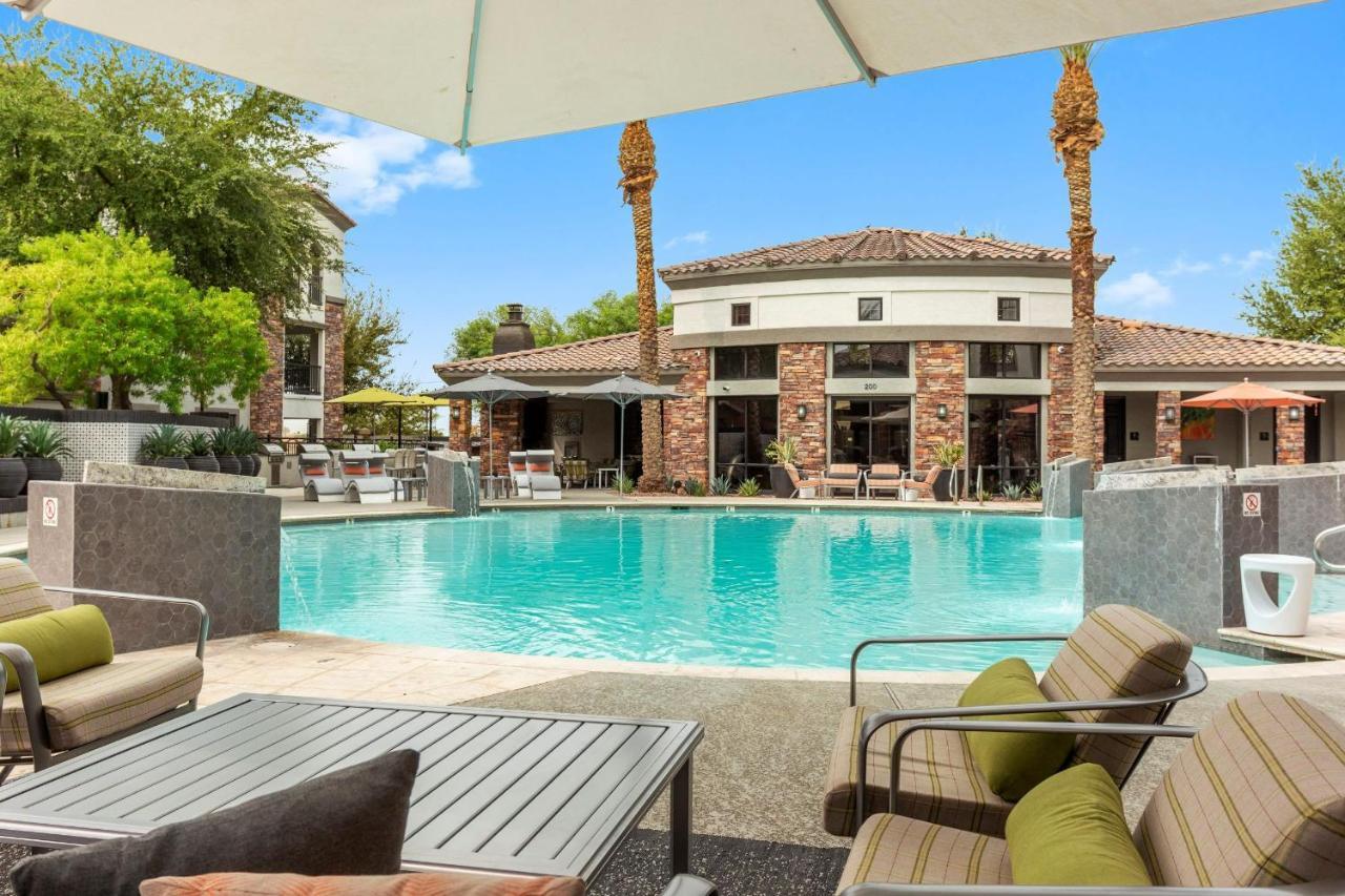 Cozysuites Glendale By The Stadium With Pool 03 Екстер'єр фото